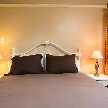 Hollywood Hills Suites Los Angeles Exterior foto