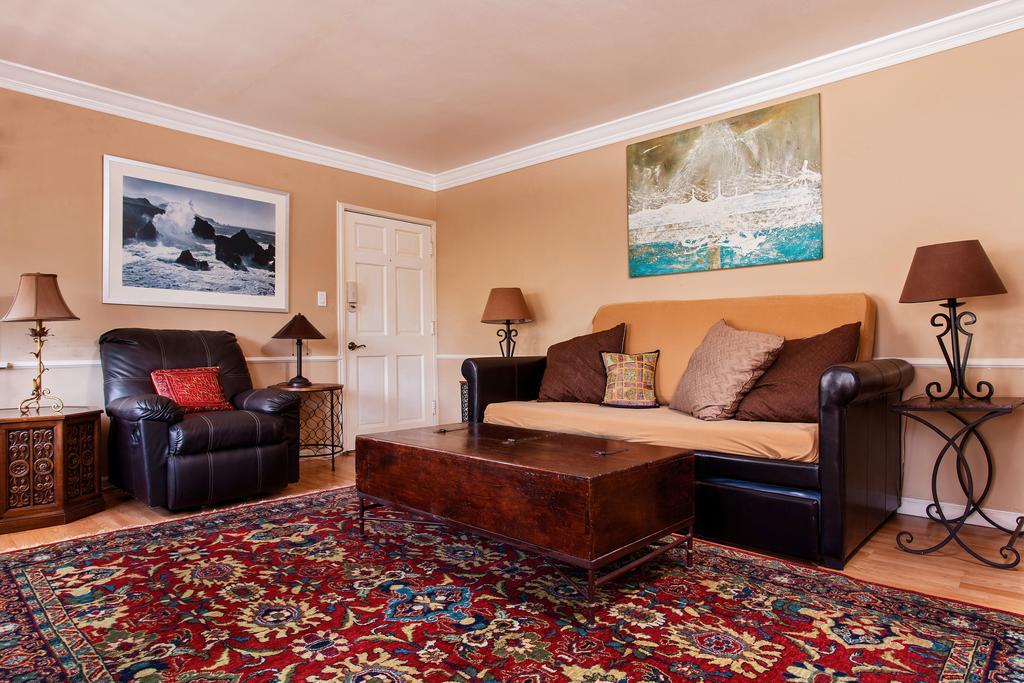 Hollywood Hills Suites Los Angeles Exterior foto