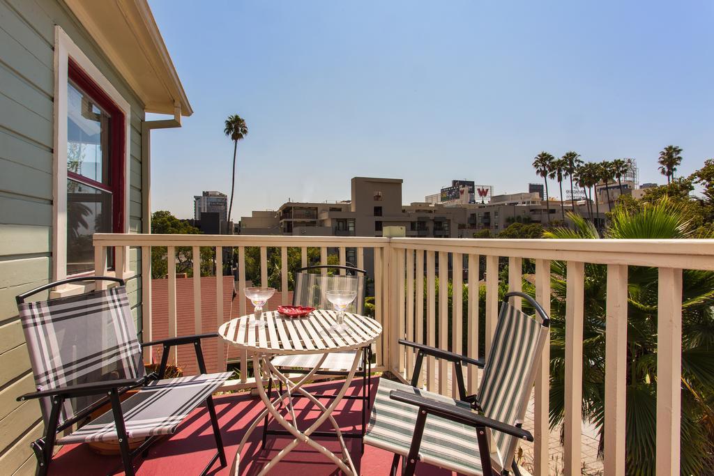 Hollywood Hills Suites Los Angeles Exterior foto